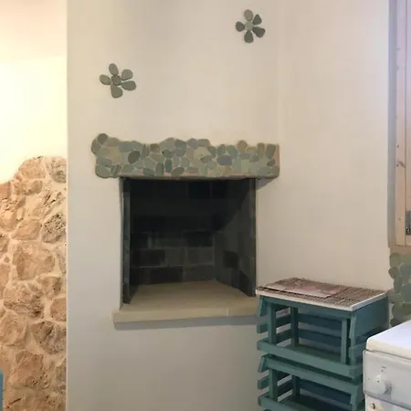 Апартаменты Trullo Contrada Specchi Ракале
