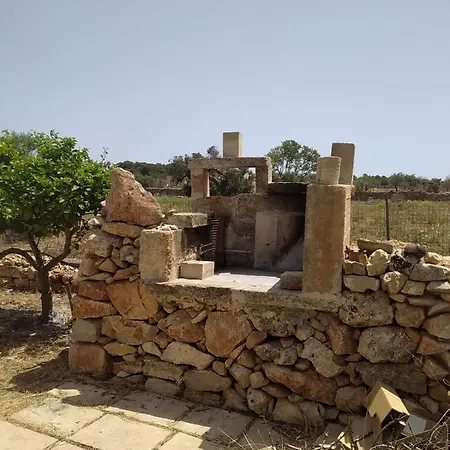 Trullo Contrada Specchi Διαμέρισμα Racale